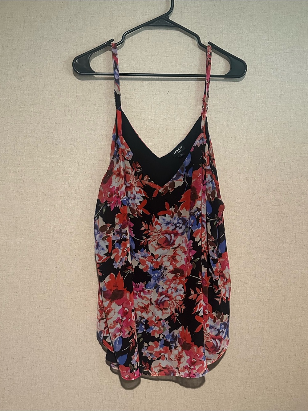 Torrid 3X Sophie Black Floral V-Neck Spaghetti Strap Camisole